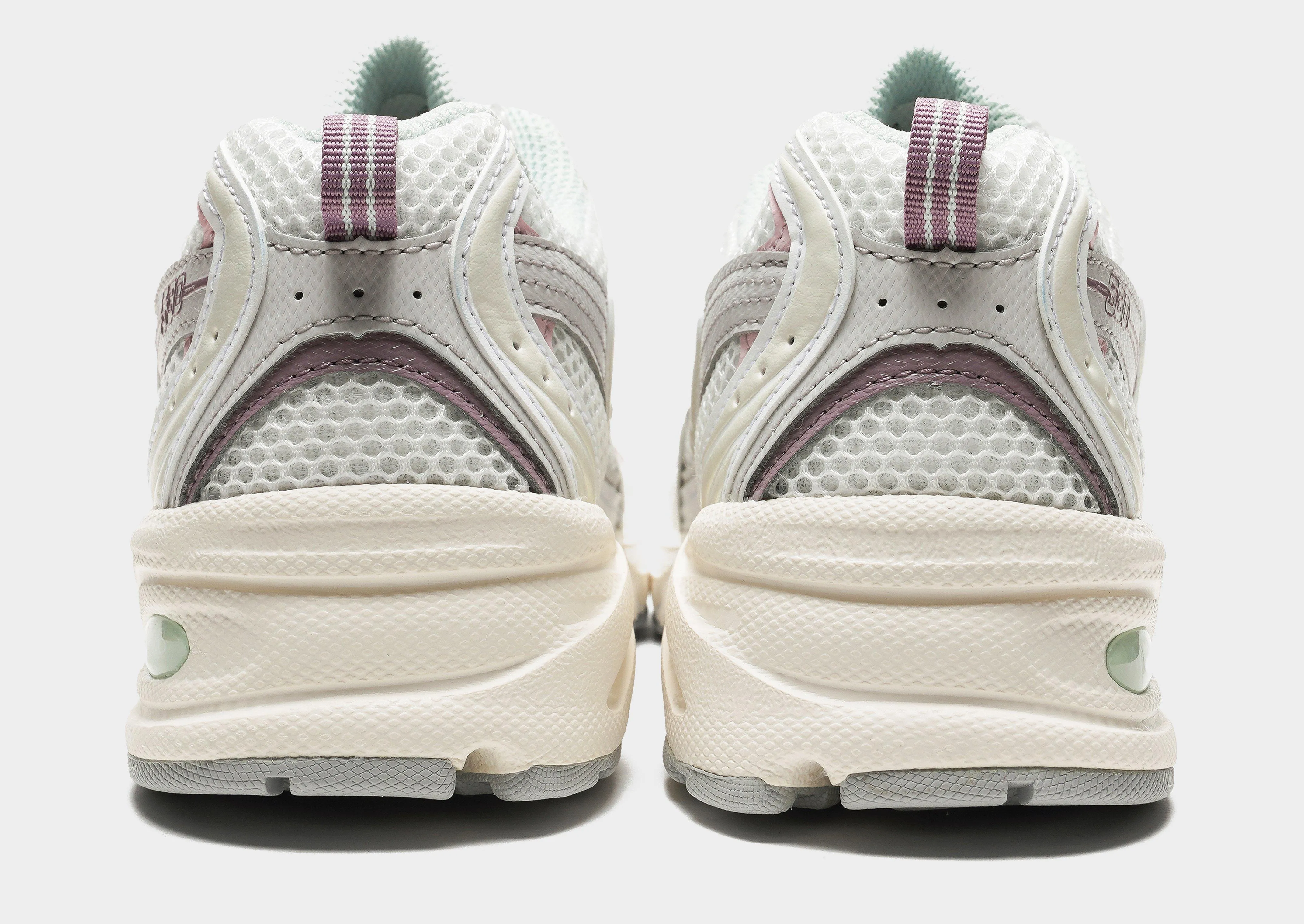 530 Women's