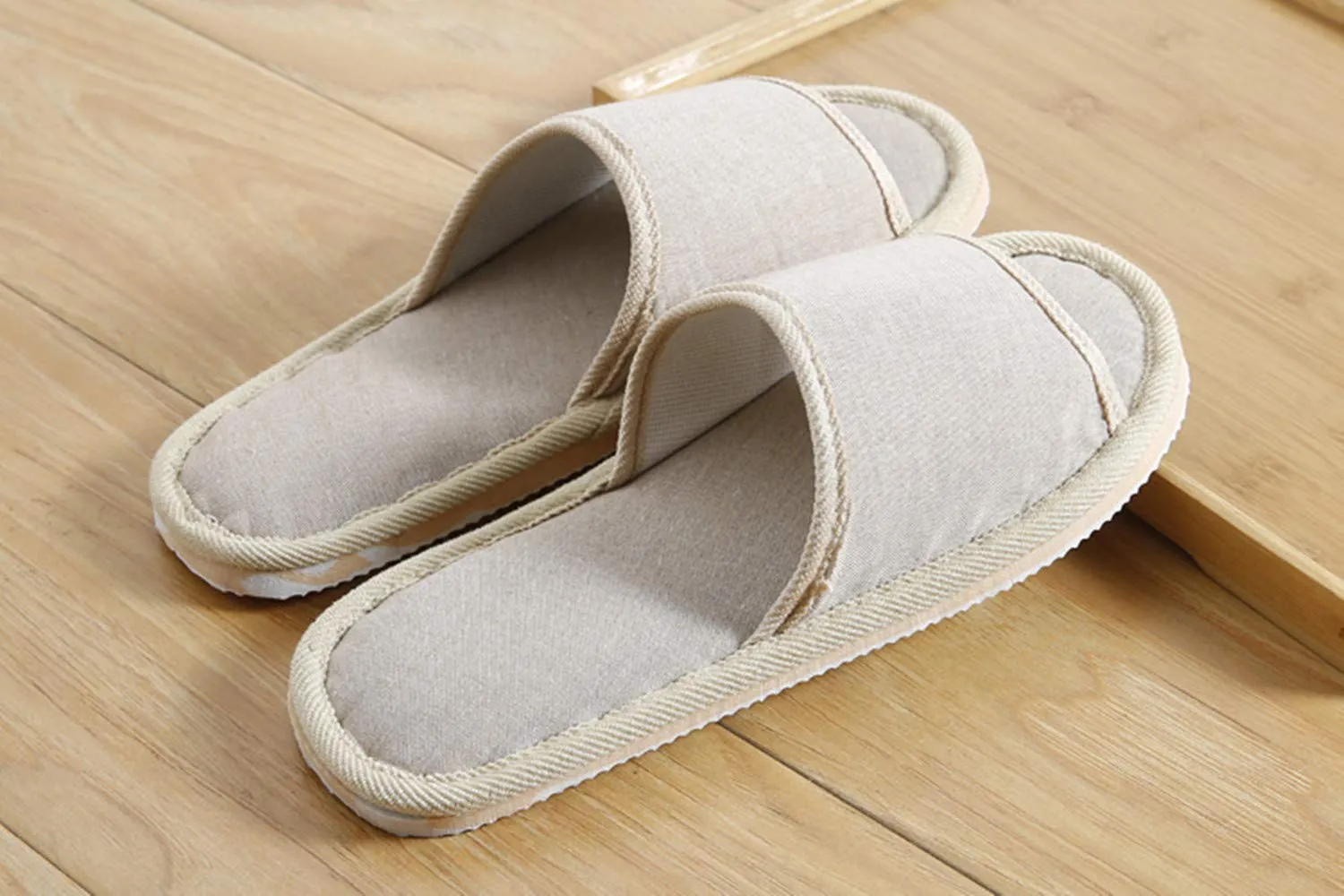 6 Pair of Open Toe Breathable Slippers,Solid Color Casual Slippers,Spa Slippers for Guests, Hotel, Travel, Unisex Universal Size Washable (3 beige medium size 3 gray large size)