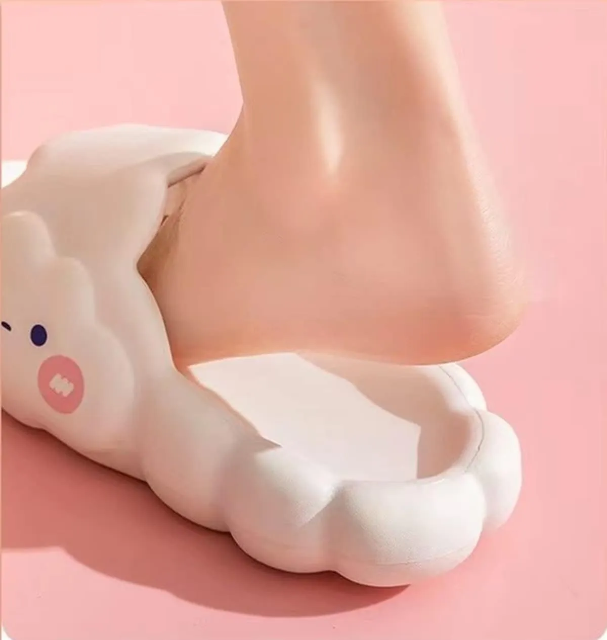 Aoakva Kawaii Cloud Design Slippers Kawaii Clogs Mules for Girls Women Summer Shower Slippers Non-Slip Beach Shoes EVA Soft Durable