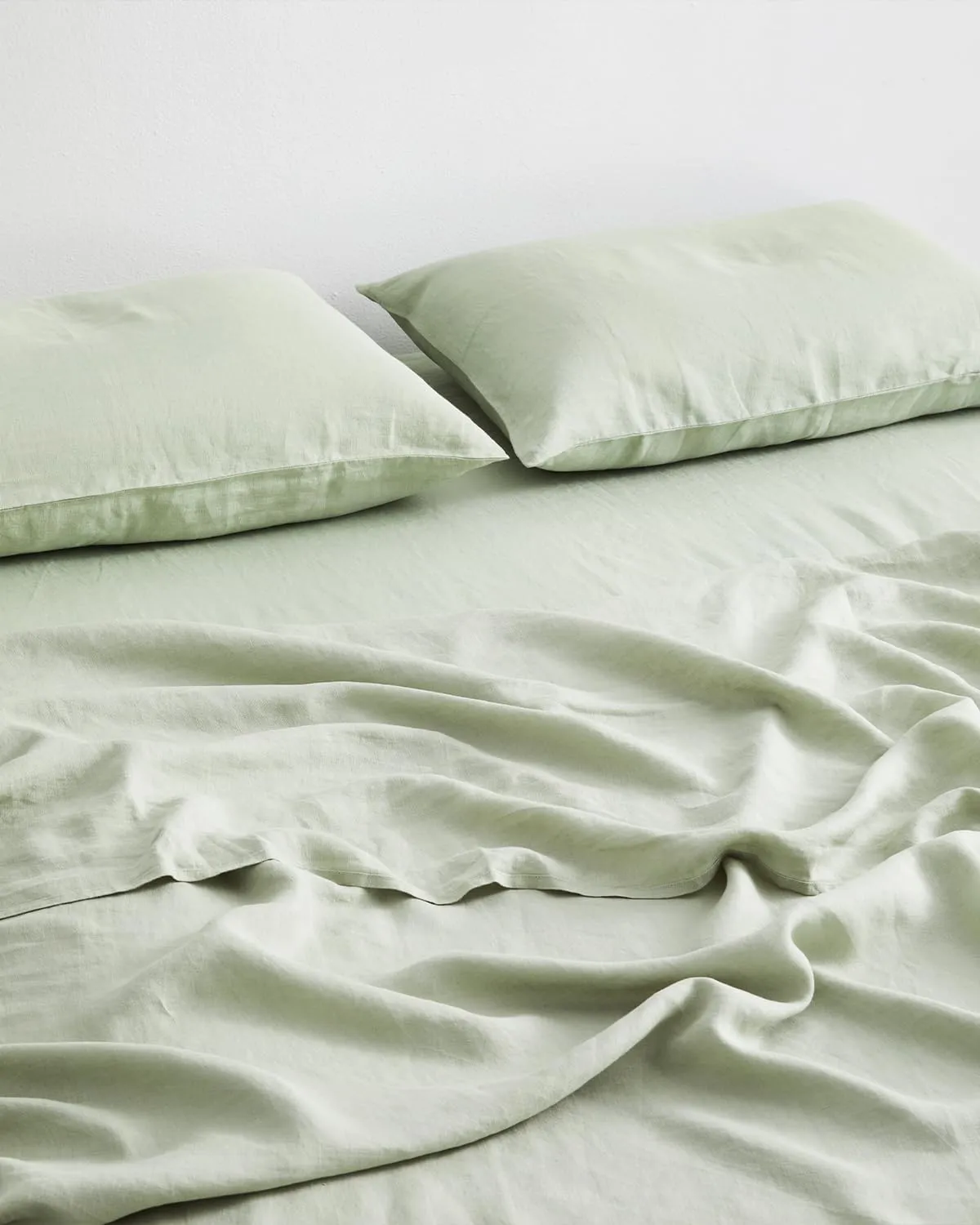 Bed Threads - Linen Flat Sheet - 100% French Flax Linen - 170 GSM - Luxury & Eco-Friendly - Breathable, Durable & Ultra-Soft - Single Flat Top Sheet Only - Machine Washable - Full/Queen - Sage