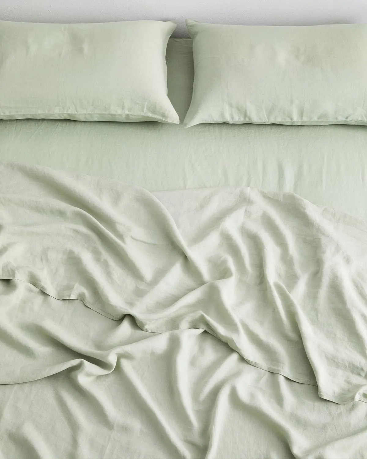 Bed Threads - Linen Flat Sheet - 100% French Flax Linen - 170 GSM - Luxury & Eco-Friendly - Breathable, Durable & Ultra-Soft - Single Flat Top Sheet Only - Machine Washable - Full/Queen - Sage