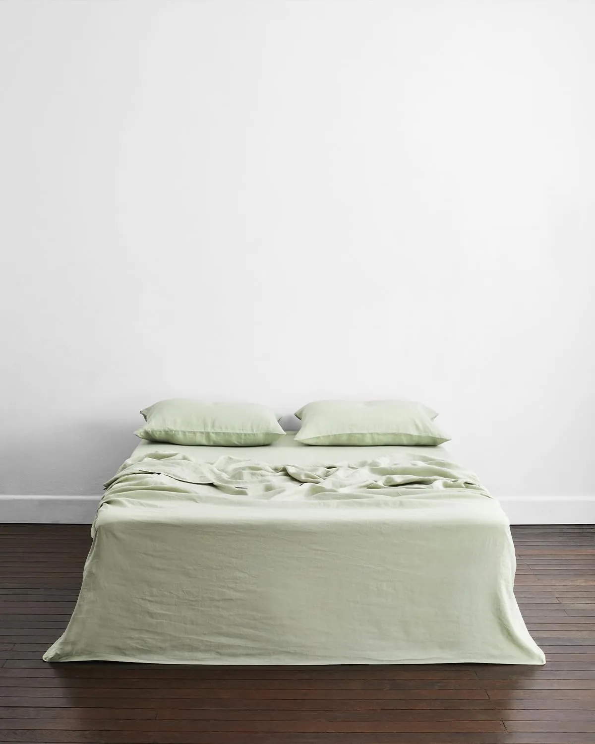 Bed Threads - Linen Flat Sheet - 100% French Flax Linen - 170 GSM - Luxury & Eco-Friendly - Breathable, Durable & Ultra-Soft - Single Flat Top Sheet Only - Machine Washable - Full/Queen - Sage