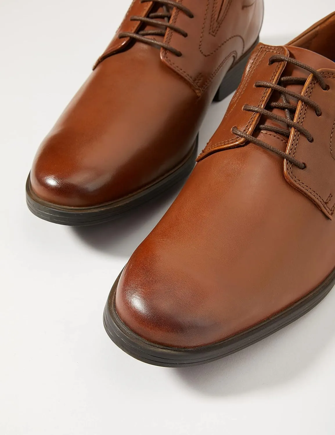 Clarks Men's Whiddon Plain Oxford Flat