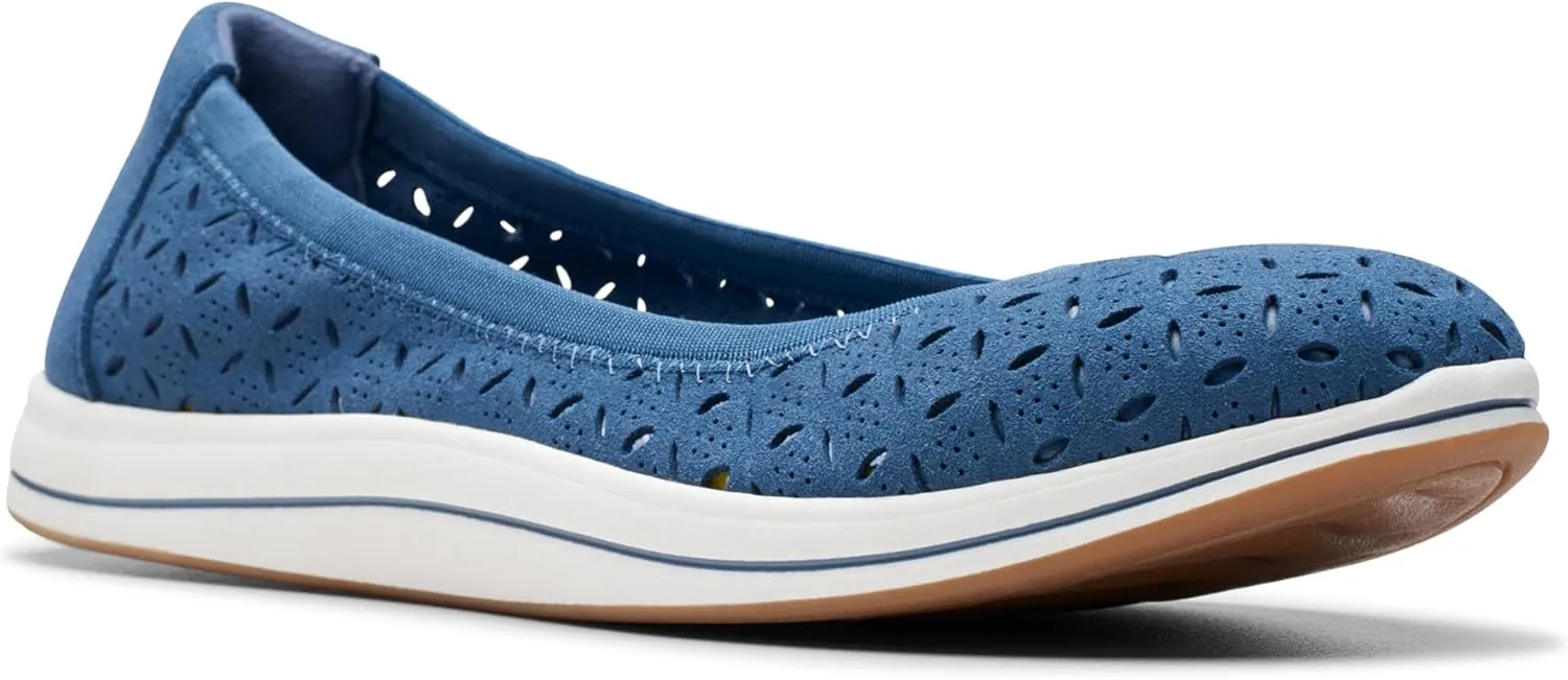 Clarks Women's Breeze Roam Ballet Flat