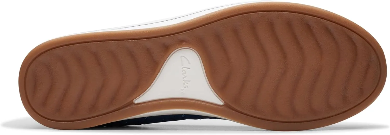 Clarks Women's Breeze Roam Ballet Flat