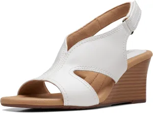 Clarks Womens Kyarra Aster Wedge Wedge Heels