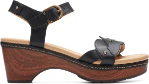 Clarks Women's Seannah Way Wedge Sandal