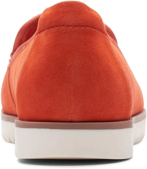 Clarks Women's Serena Brynn Loafer Flat