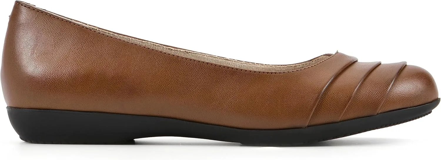 CLIFFS BY WHITE MOUNTAIN Women's Clara Ballet Flat