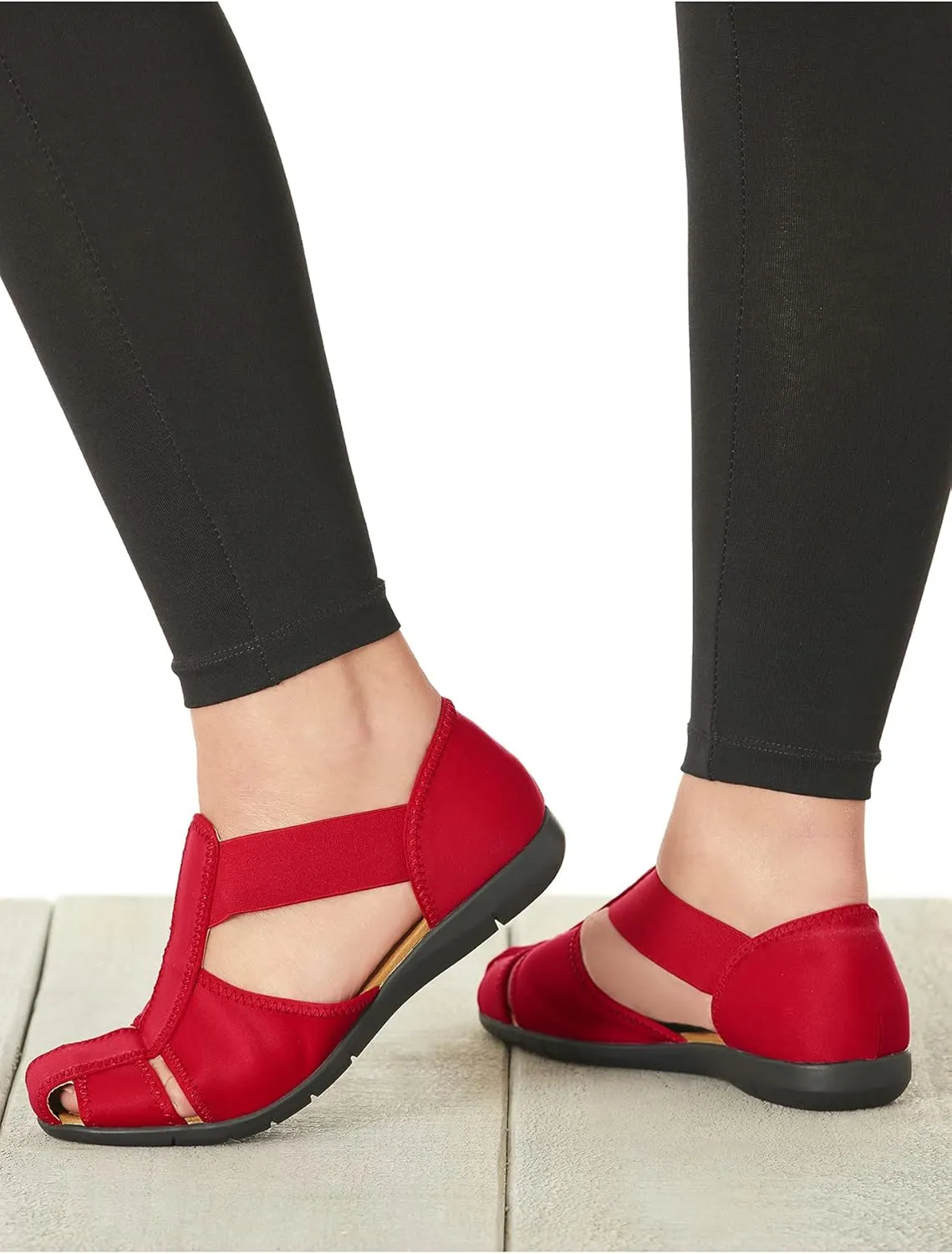 Comfortview Women's The Cheryl Flat (Wide Widths Available)