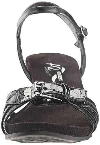 Crumb Cake Wedge Sandal Black 65 M Us