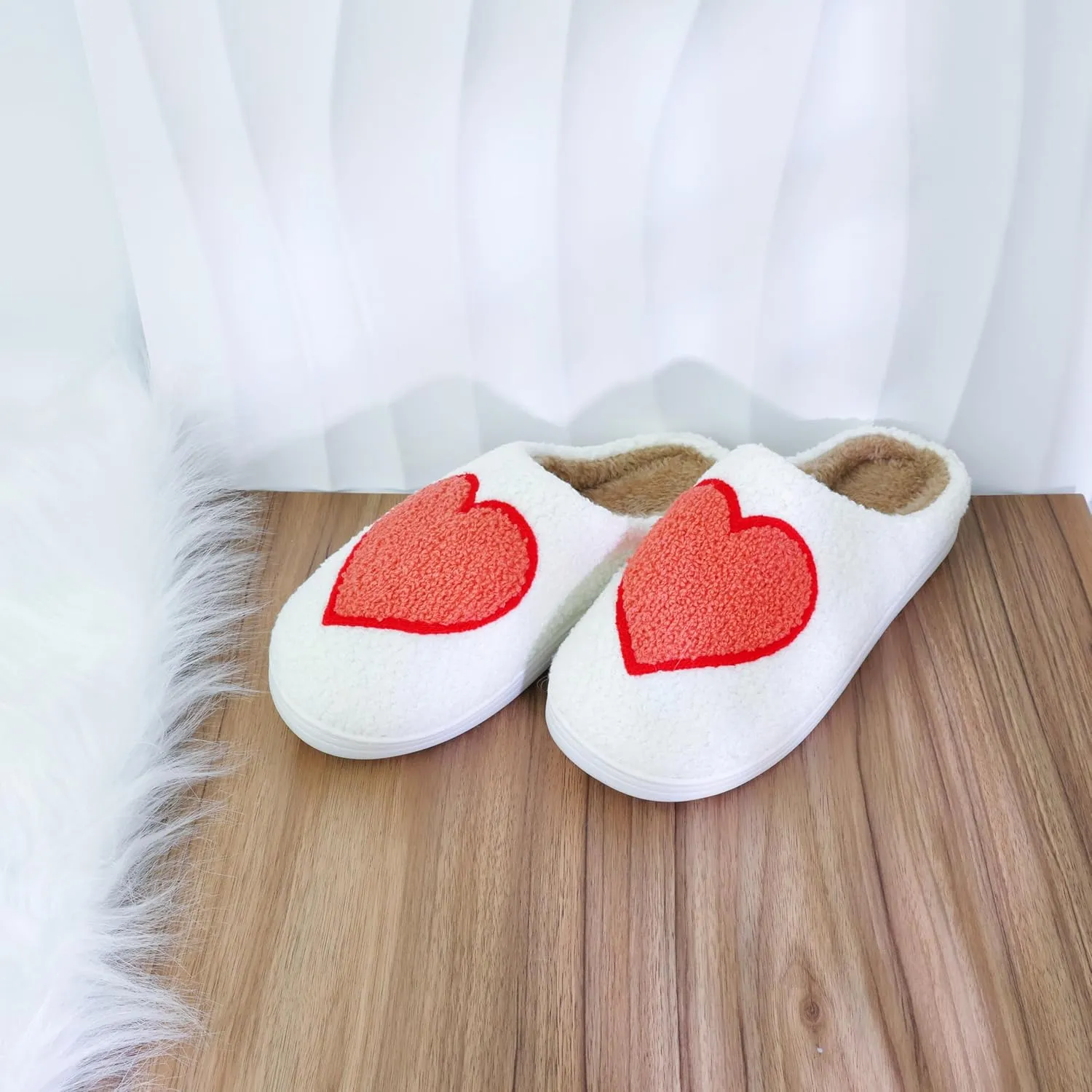 DCLTD Valentine's Heart Slippers - Plush Memory Foam House Shoes with Non-Slip Sole, Unisex Warm Gifts for Women/Men