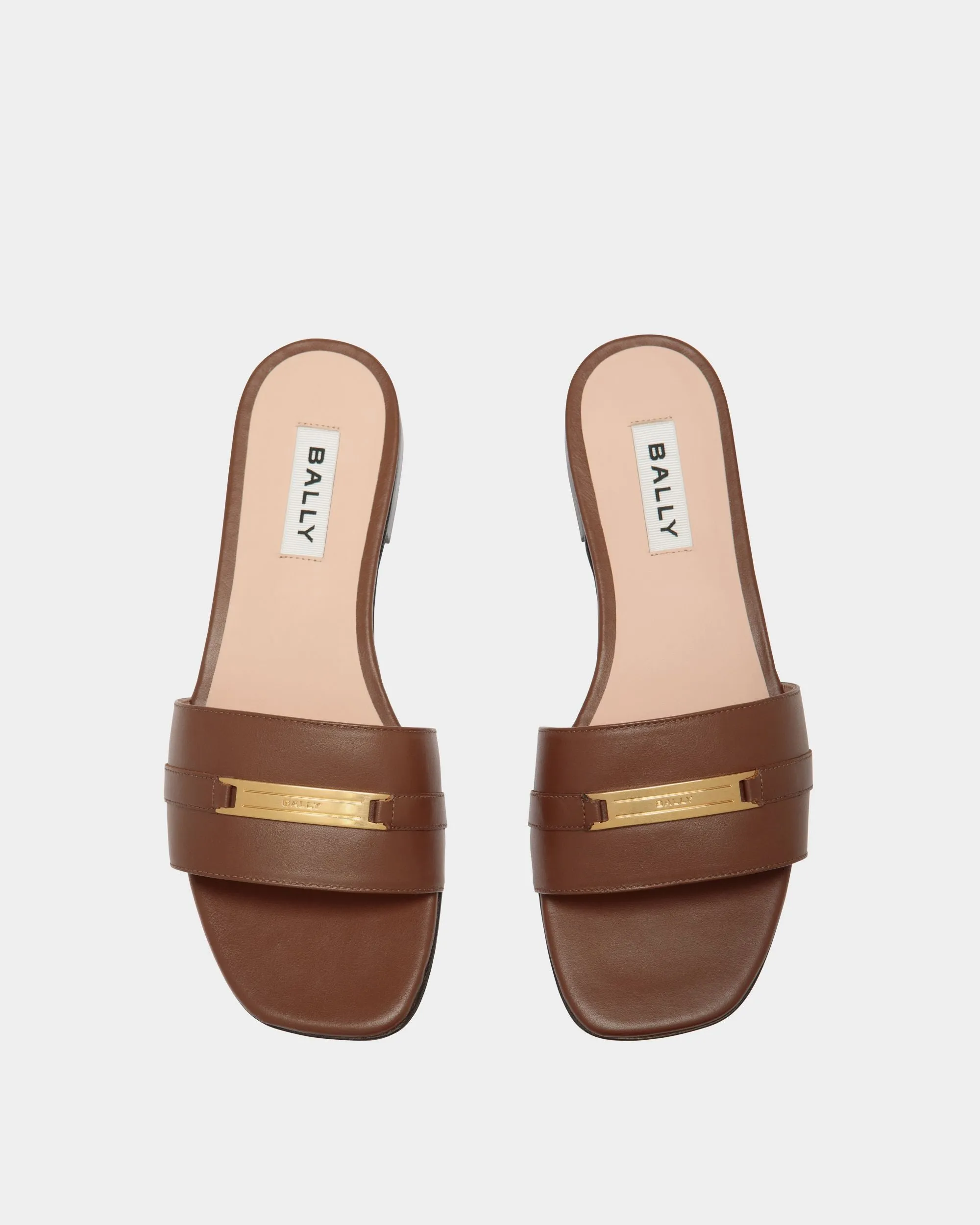Deco Flat Sandal in Brown Leather