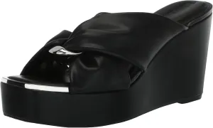 DKNY Women's Pen-Wedge Sandal Flat