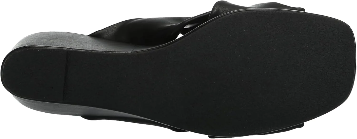 DKNY Women's Pen-Wedge Sandal Flat