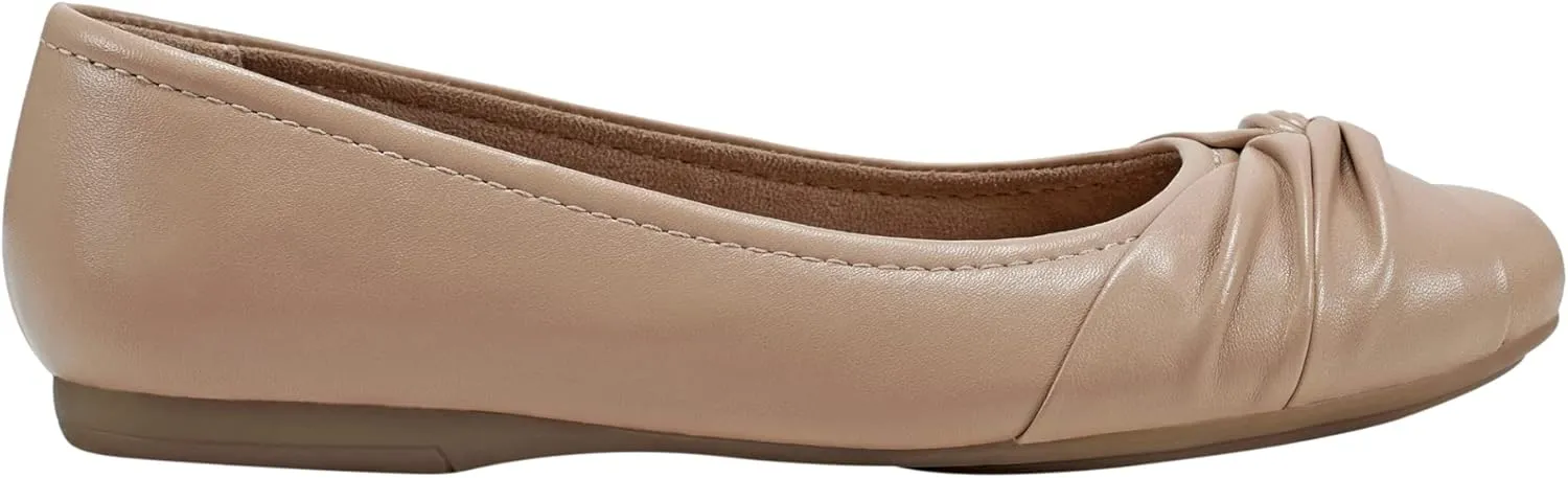 Earth Women's Jacci Ballet Flat