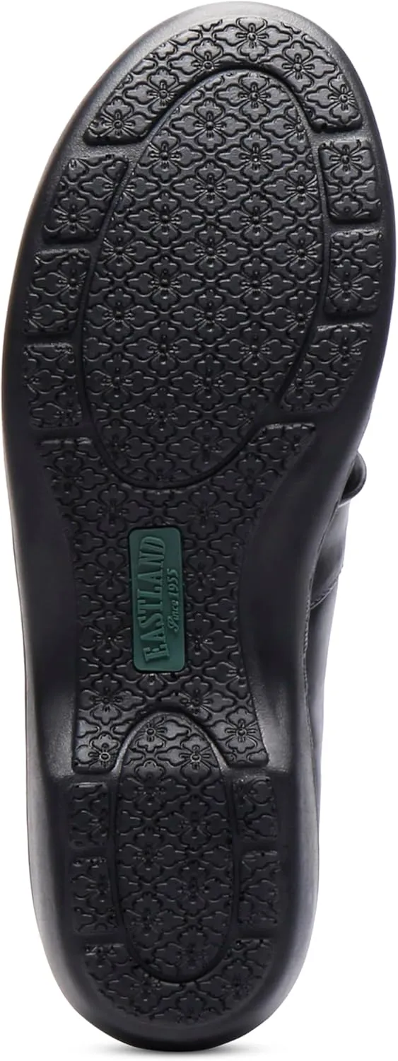 Eastland Women's Piper Loafer Flat