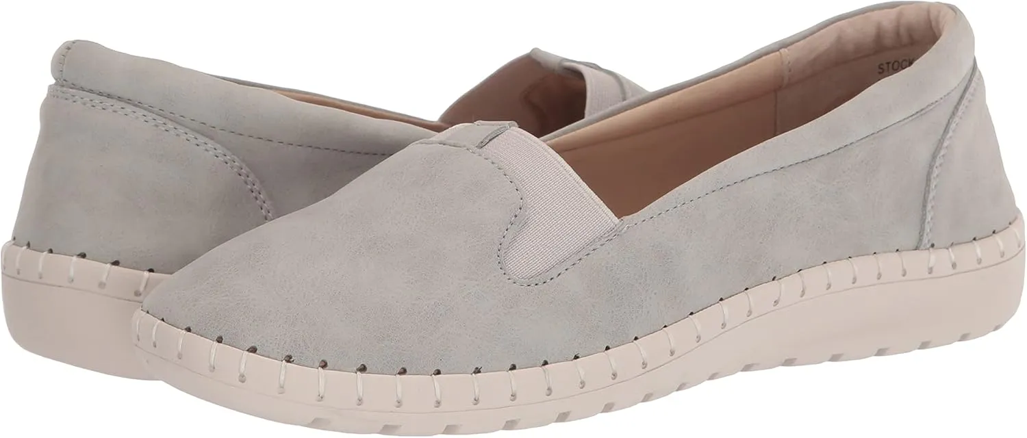 Easy Street Women's Belen Fashion Sneaker