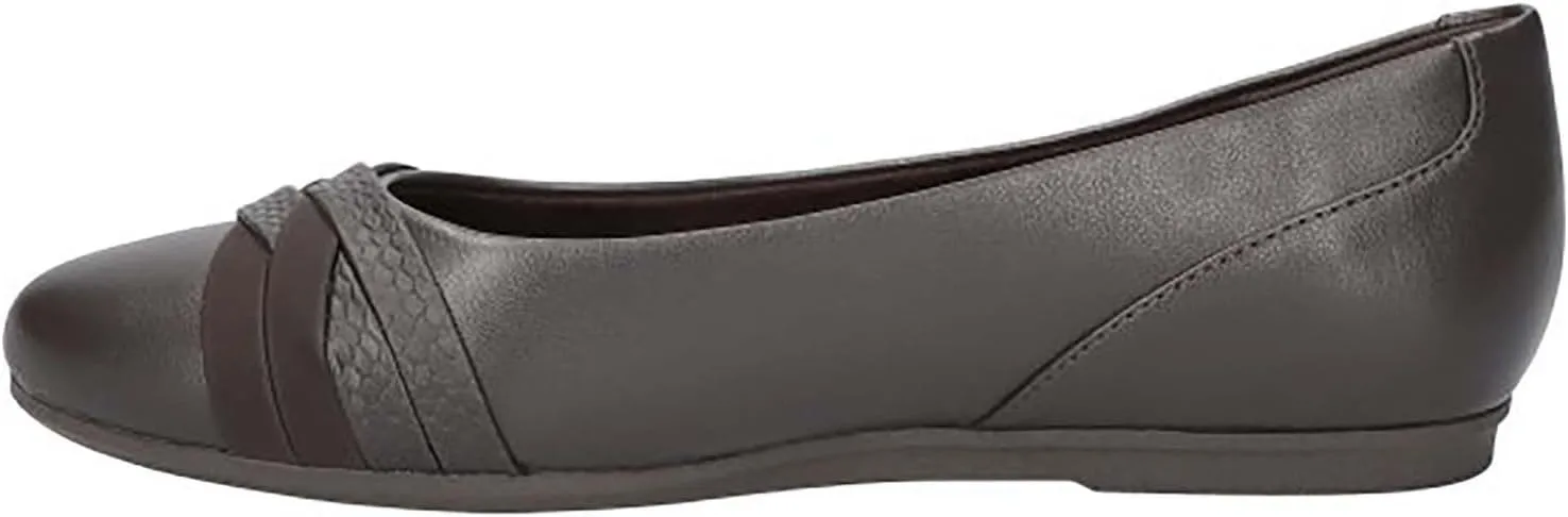Easy Street Women's Kylie Ballet Flat