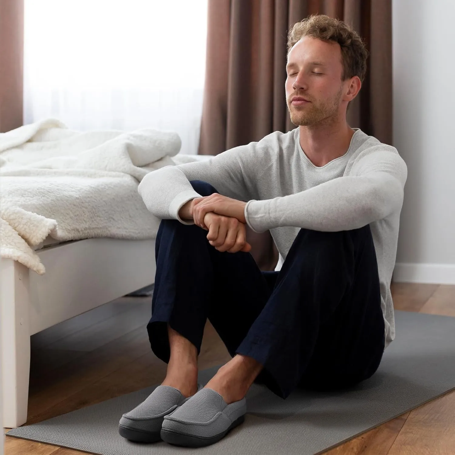 festooning Men's Slippers Soft Comfy Memory Foam Slip On Non-Slip Rubber Hardsole Slipper Indoor Outdoor Warm House Shoes