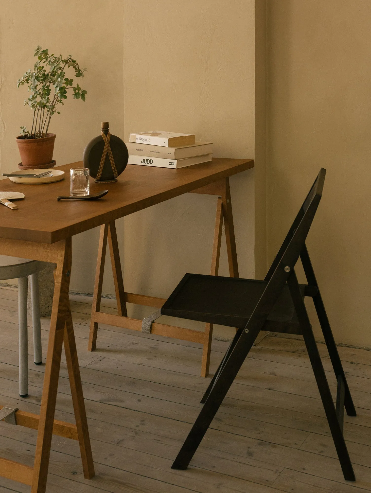 Folding Flat Trestle Table