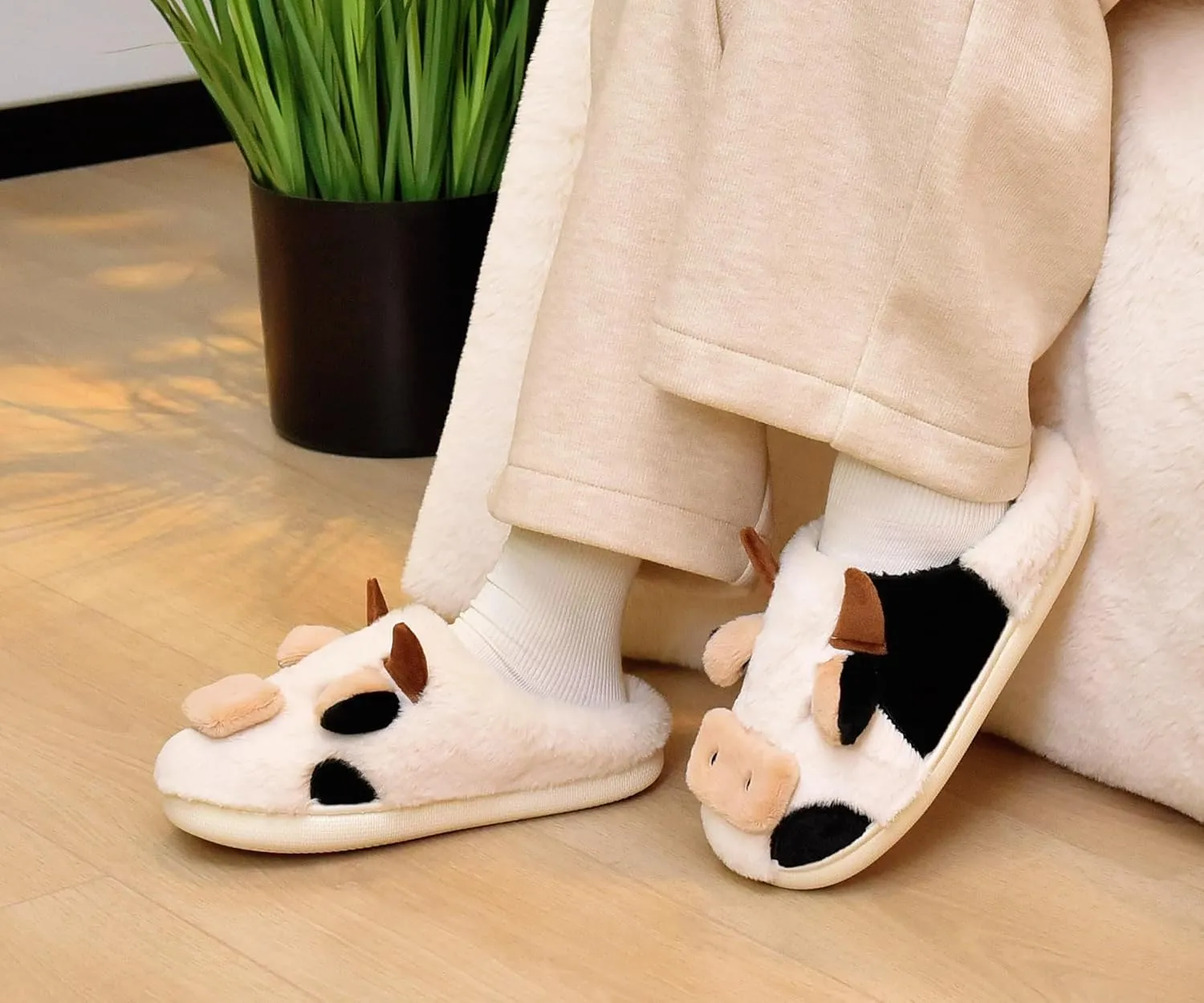 Fuzzy Cow Slippers for Women Men Adults, Fluffy Plush and Cozy Cotton House Slippers for Indoor Outdoor Bedroom, Warm Furry Cow Print Slipper for Winter Spring Fall