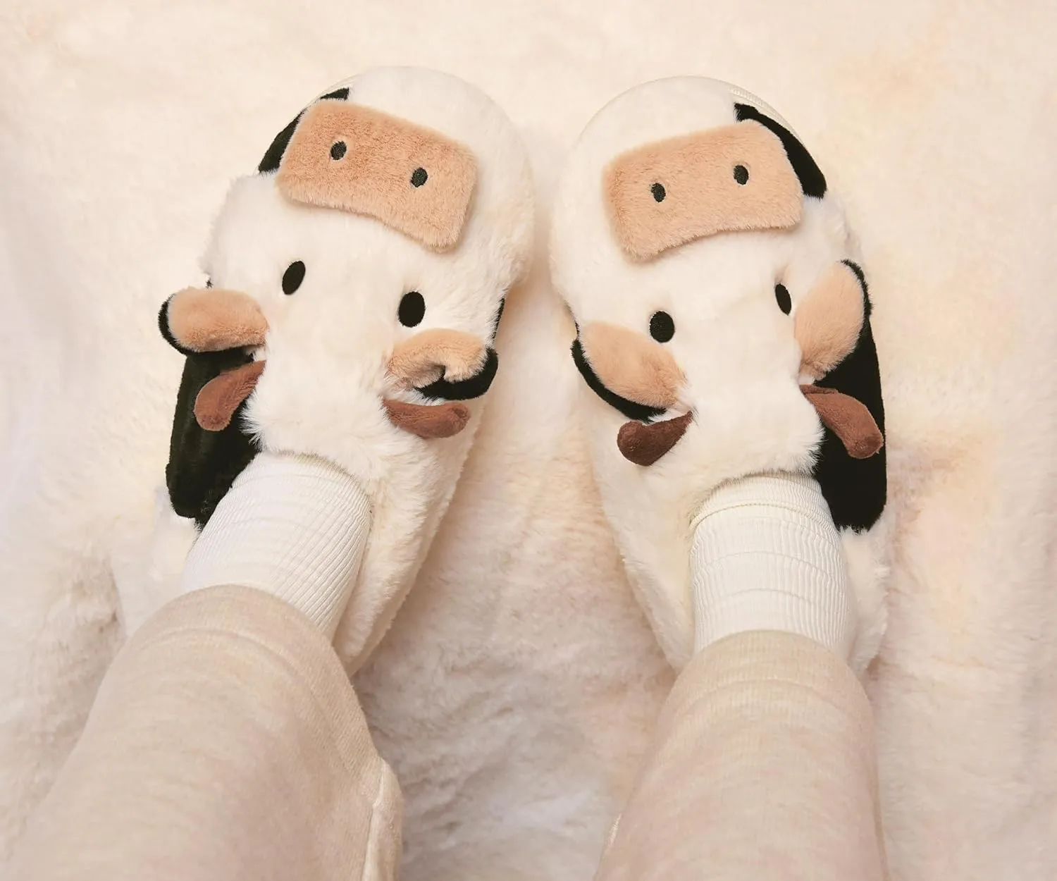 Fuzzy Cow Slippers for Women Men Adults, Fluffy Plush and Cozy Cotton House Slippers for Indoor Outdoor Bedroom, Warm Furry Cow Print Slipper for Winter Spring Fall