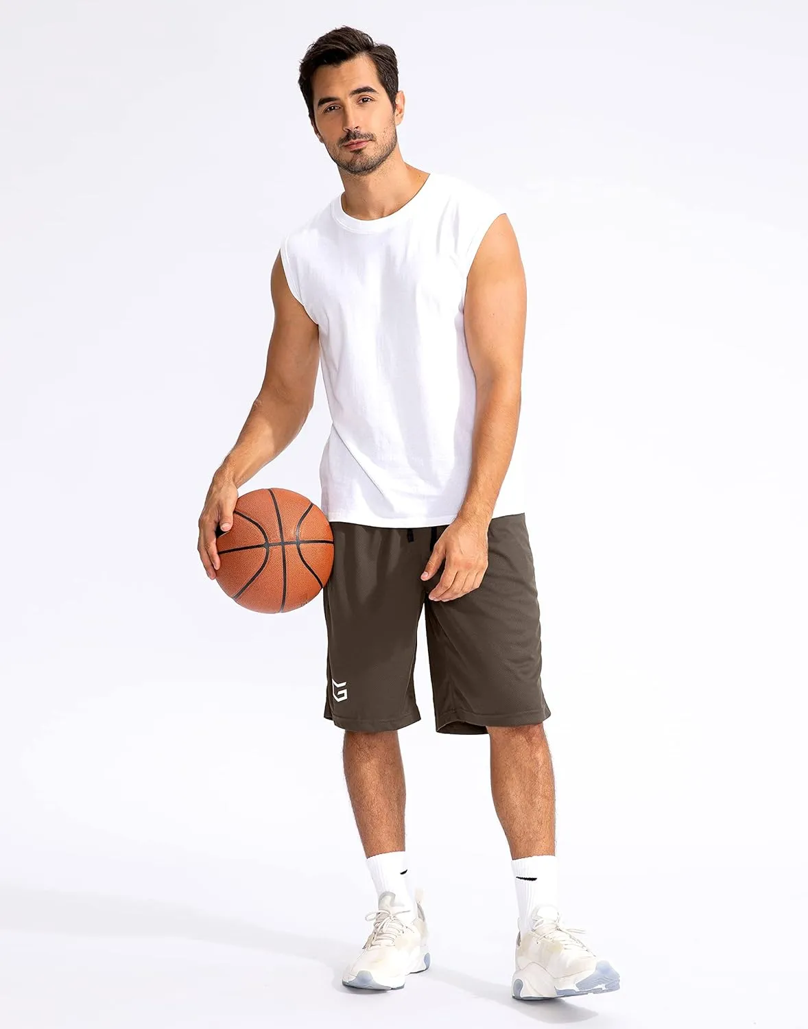 G Gradual Men's Basketball Shorts with Zipper Pockets Lightweight Quick Dry 11" Long Shorts for Men Athletic Gym