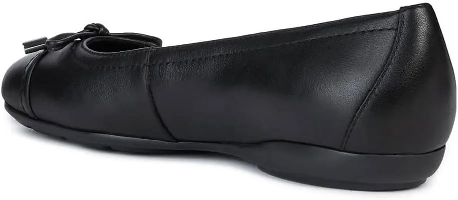 Geox Women's Annytah Leather Ballerina Flat