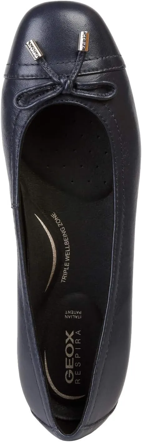 Geox Women's Annytah Leather Ballerina Flat