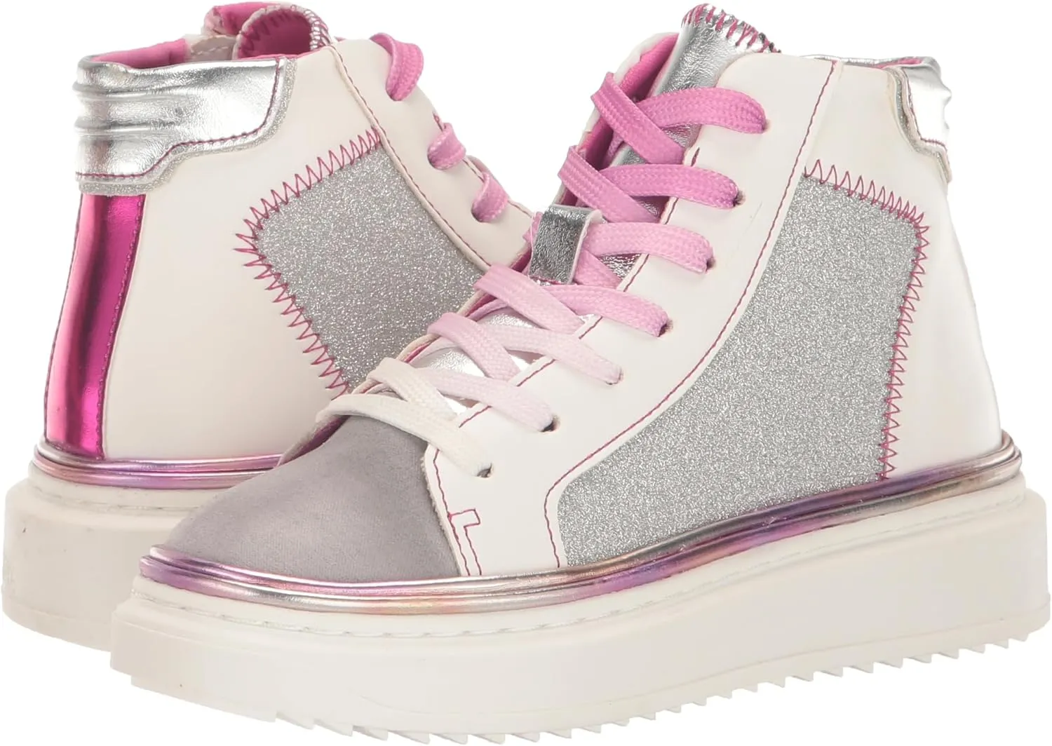 Glossy Sneaker