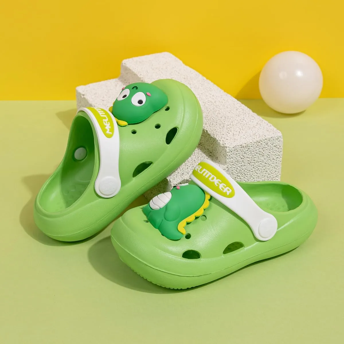 Infant Toddler Boys Girls Cute Garden Water Clogs Slip On Sandals Slides Lightweight Slipper Outdoor Summer Swimming Pool Infant Children Beach Pool Shoes