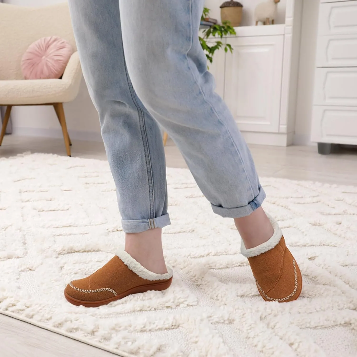 LeIsfIt Womens Wide Slippers Adjustable Diabetic Slippers Memory Foam Swollen Arthritis Edema House Shoes Indoor Outdoor