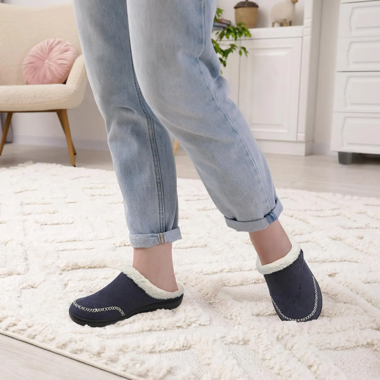 LeIsfIt Womens Wide Slippers Adjustable Diabetic Slippers Memory Foam Swollen Arthritis Edema House Shoes Indoor Outdoor