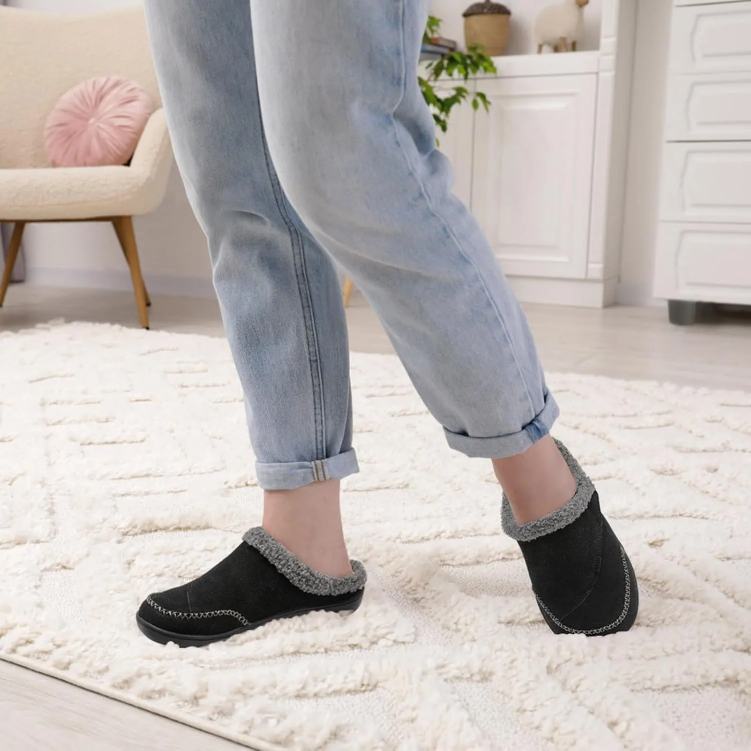 LeIsfIt Womens Wide Slippers Adjustable Diabetic Slippers Memory Foam Swollen Arthritis Edema House Shoes Indoor Outdoor