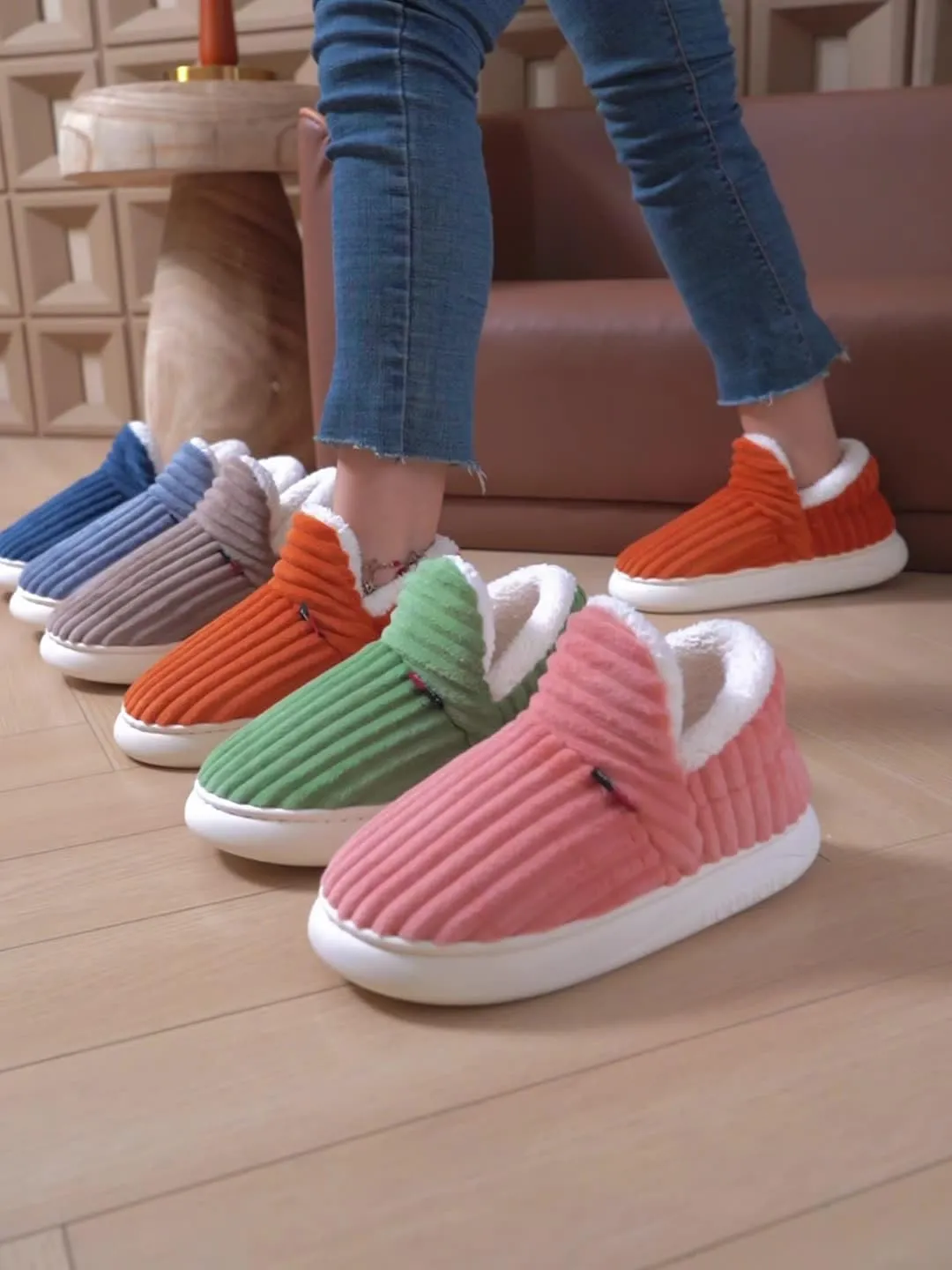 LELEBEAR Pluffi Slipper Booties for Women And Men, Pluffi The Cozy Stylish Slipper, Warm Plush Lining Slippers Shoes Slides
