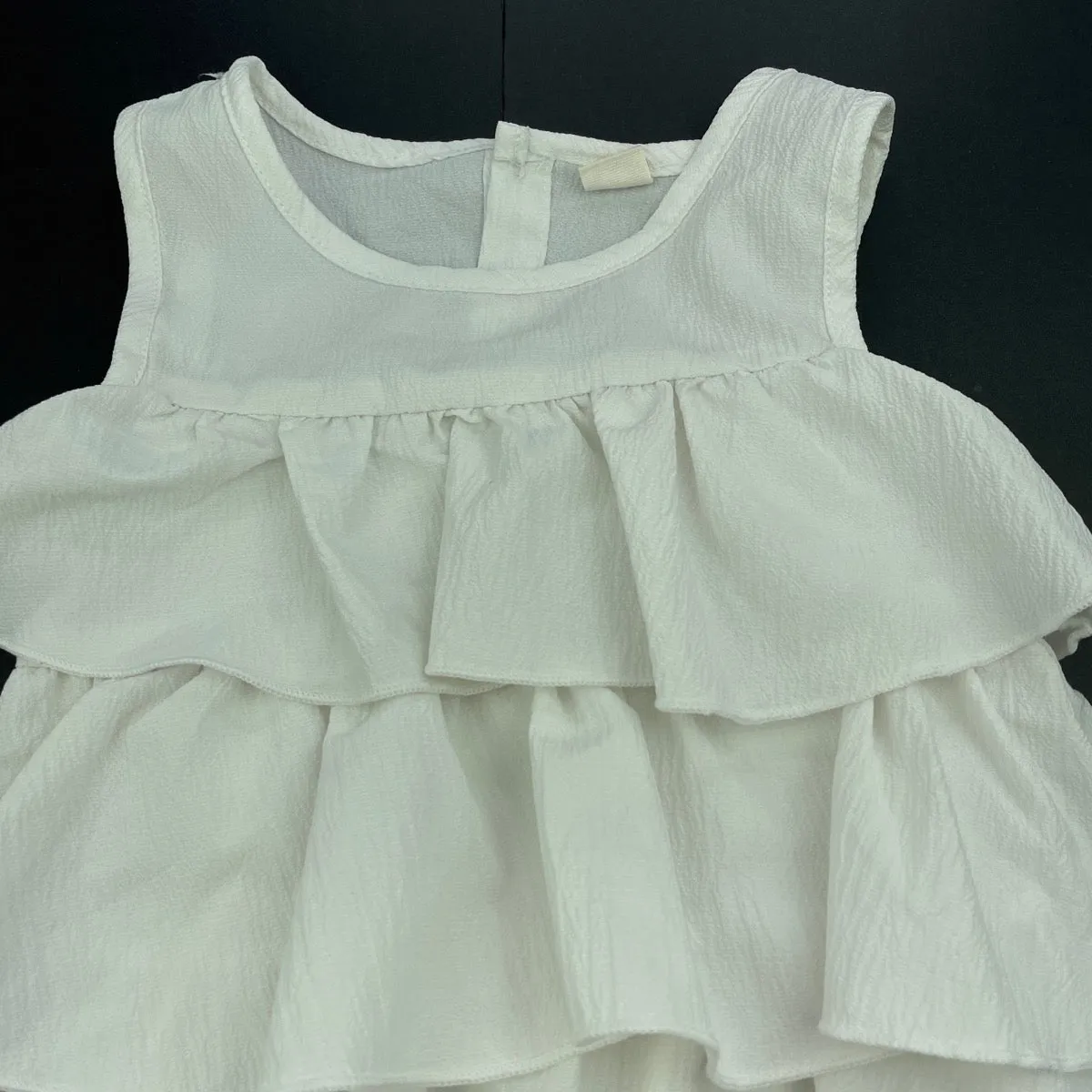 lightweight tiered top, size 2, Pre-loved