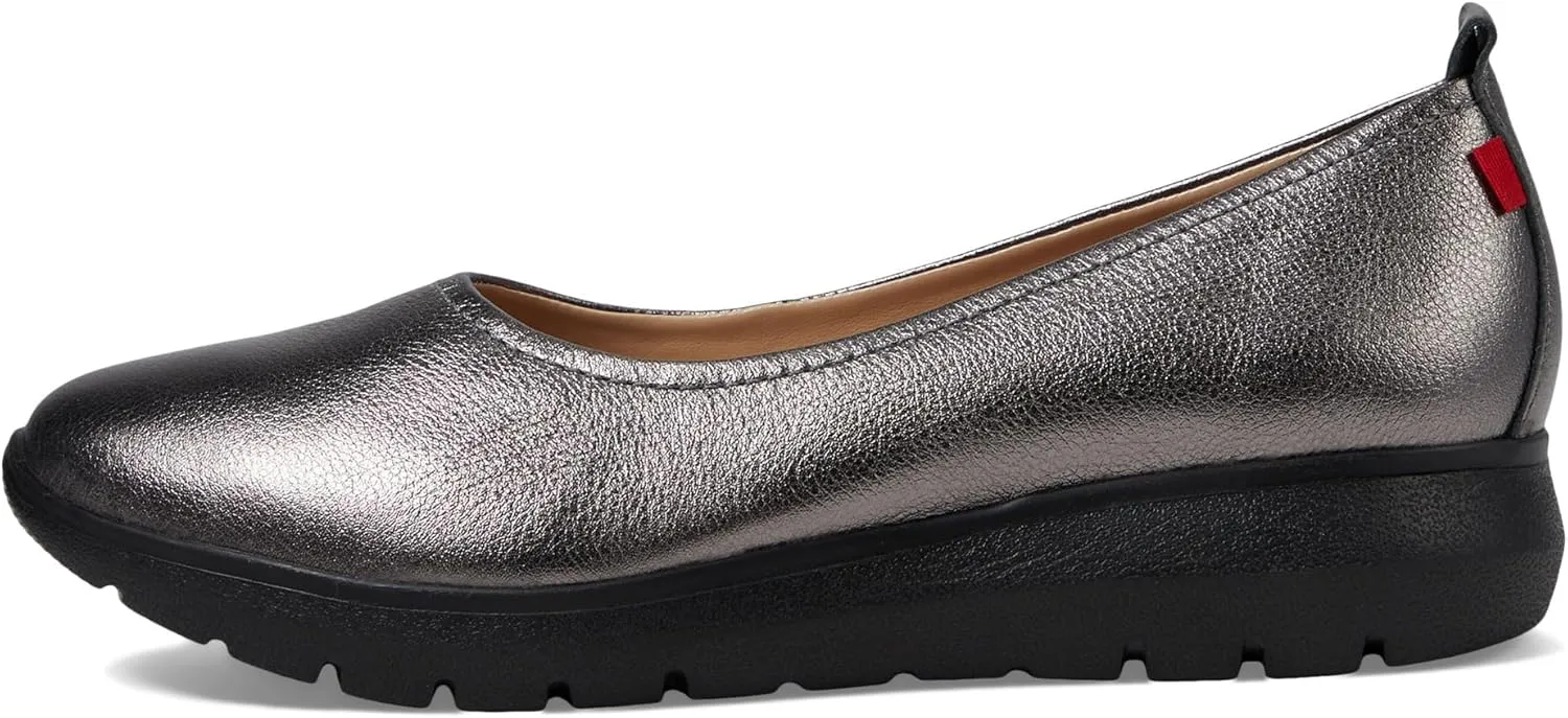 Marc Joseph New York Women's Comfort Slip On Leather Lightweight Loafer Flat