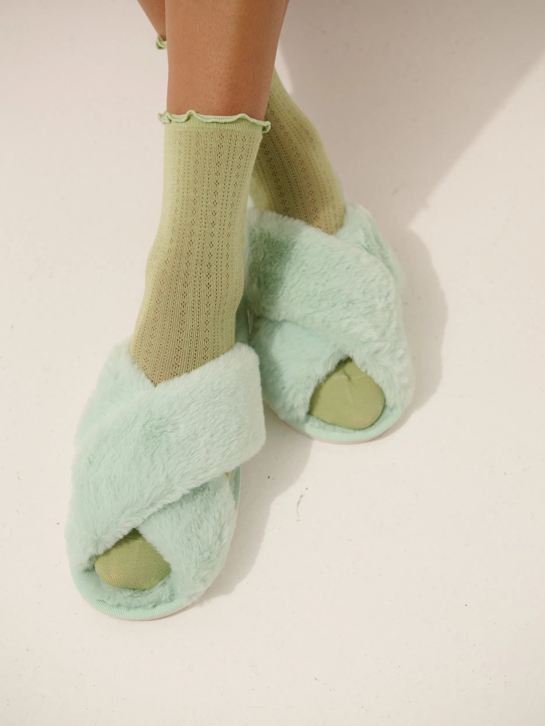 Marshmallow Frill Mesh Socks
