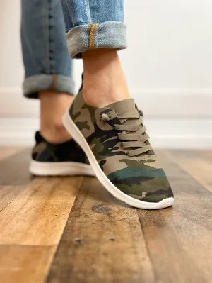 Mayo Lace Up Tennis Shoes in Camo