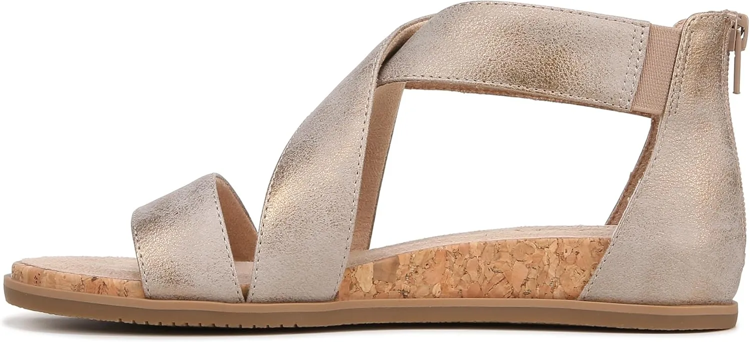 Naturalizer Women's Cindi Strappy Flat Sandals