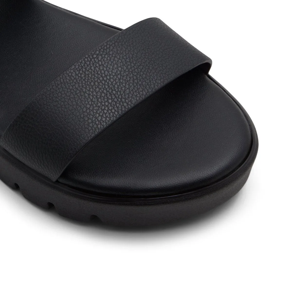 Nevra Flat Sandals