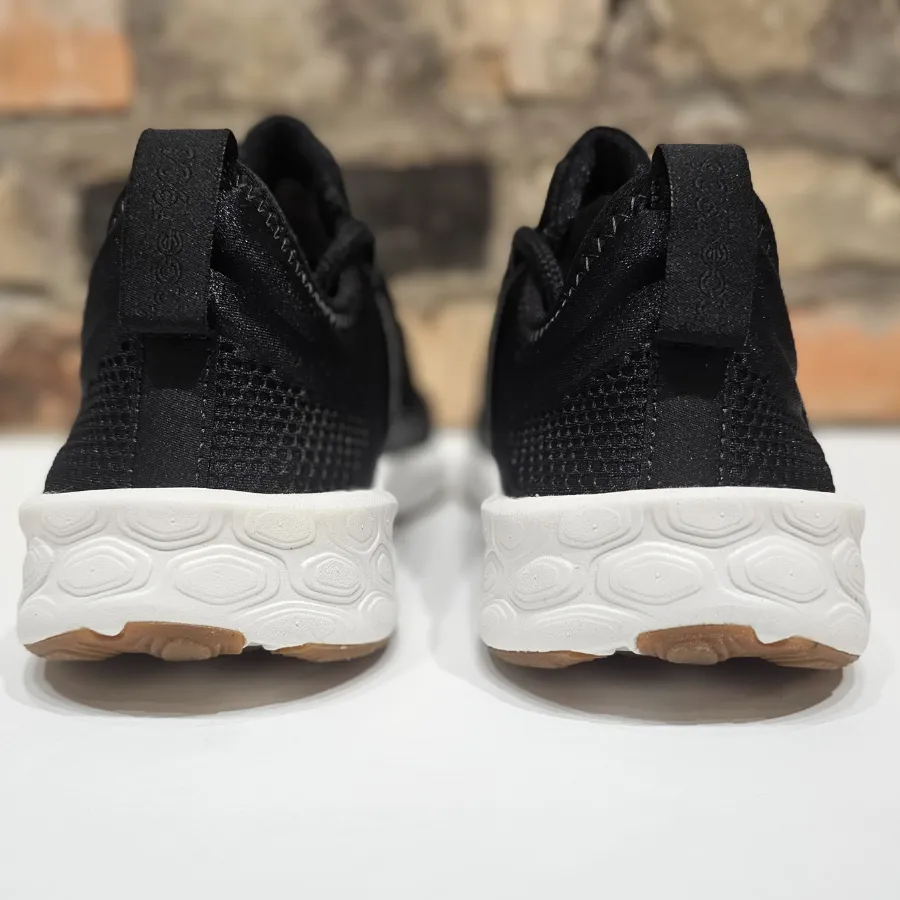 New Balance Fresh Foam X Cruz v3 – Women’s Cushioned Everyday Sneaker