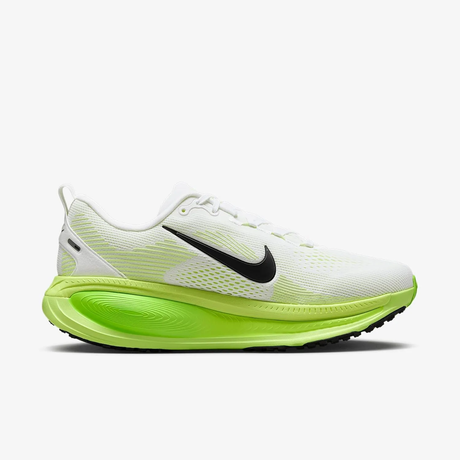 Nike Men's Vomero 18 Sneaker