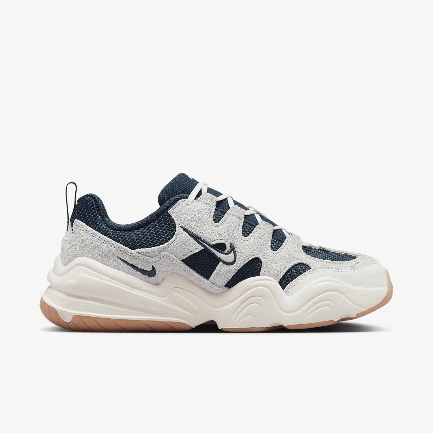 Nike Women's Tech Hera Sneaker