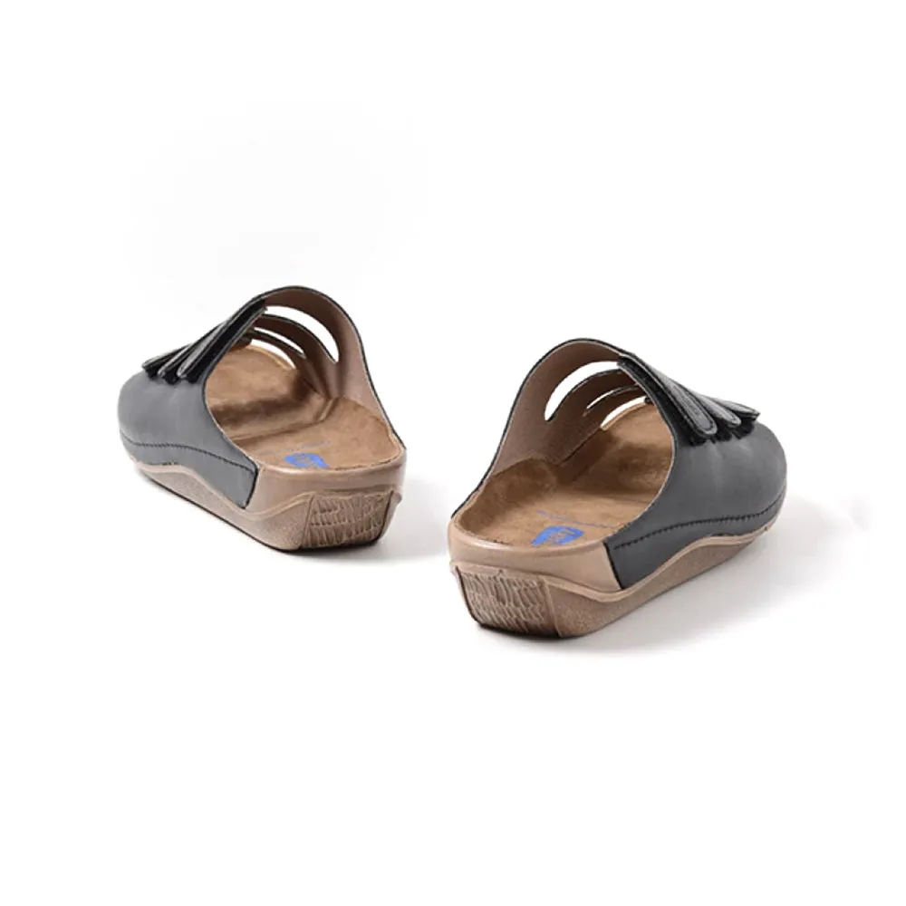 Nomad Slide Sandal