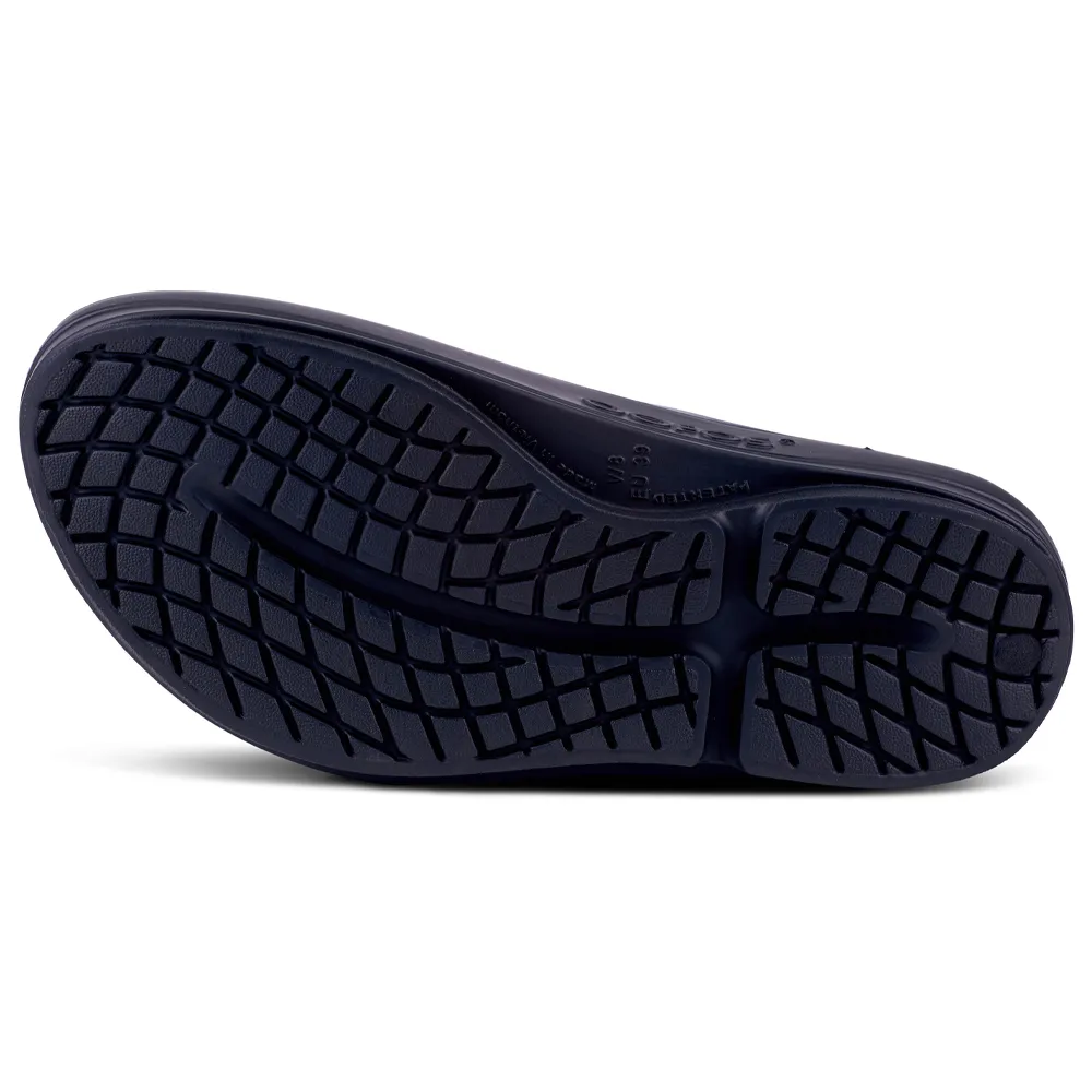 OOFOS OOmega OOlala Black Sandal (Women's)