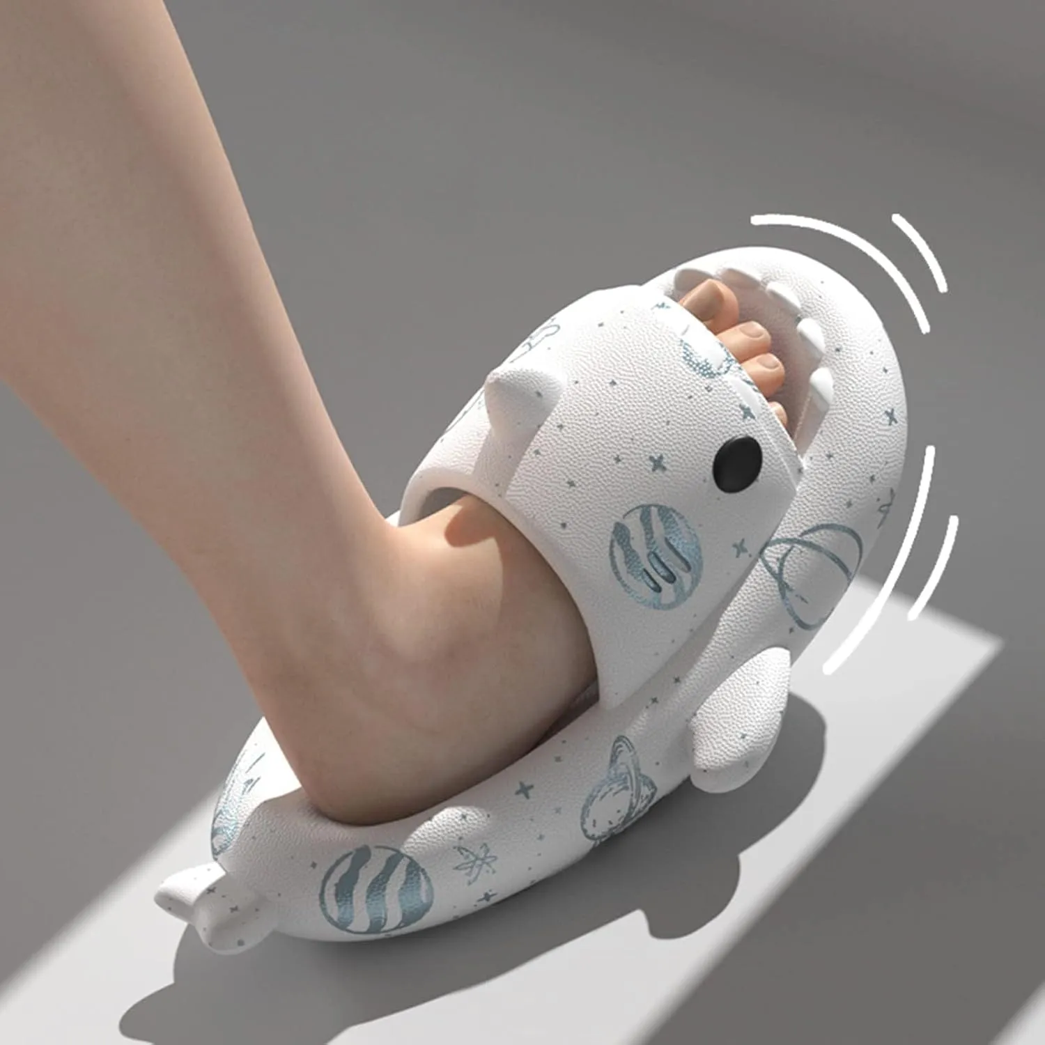 Pirates Patterns Cloud Shark Slippers Women, Anti-slip Bathroom Couple Shark Sandals, Soft Thick Sole Beach Slipper