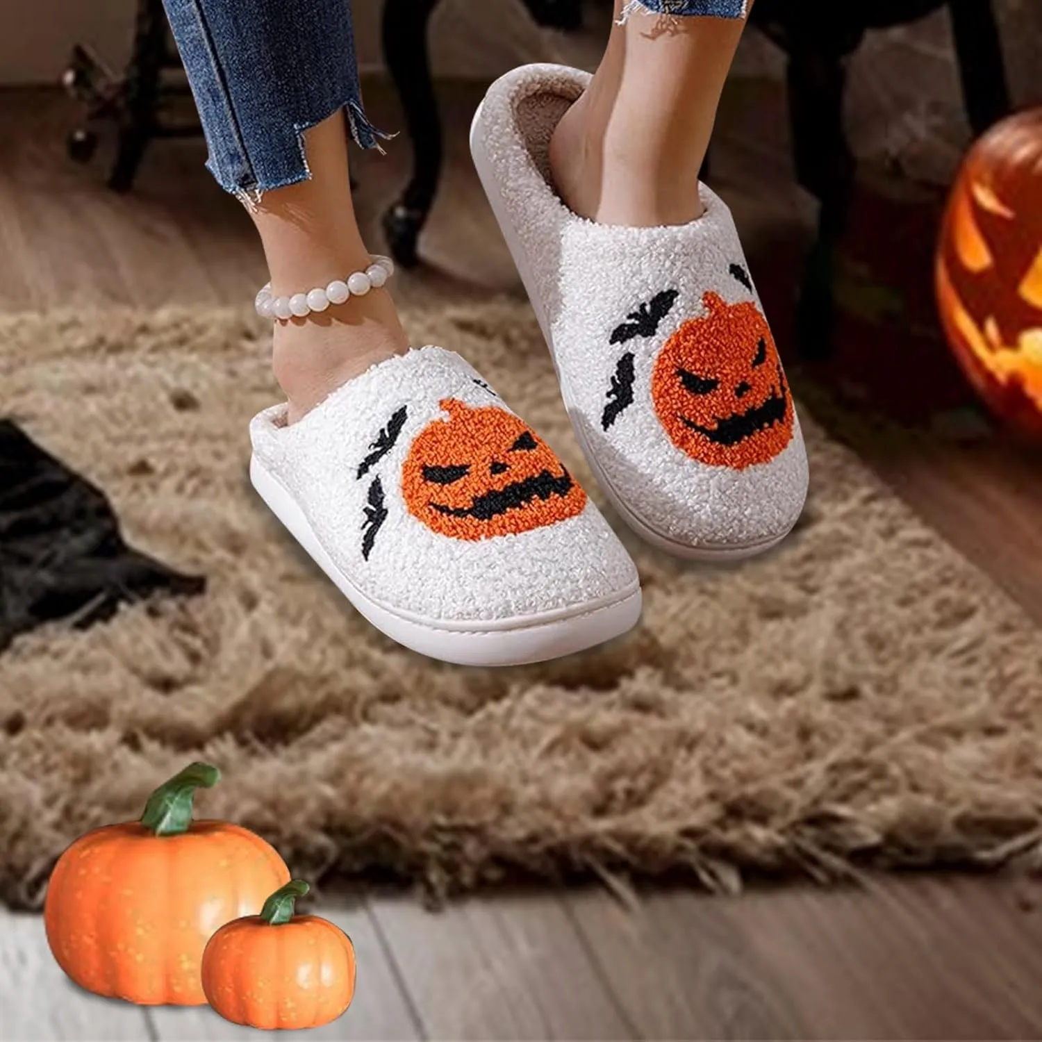 Pumpkin Halloween Slippers for Women Bat Fuzzy House Shoes Outdoor Indoor Warm Plush Memory Foam Men Bedroom Shoe