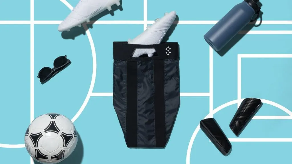 Salt Aērcase Smell Proof Cleat Bag – Regular Size - Athletic Soccer & Golf Shoe Bag for Smelly Cleats & Gym Shoes- Durable, Water-Resistant, & Easy to Clean